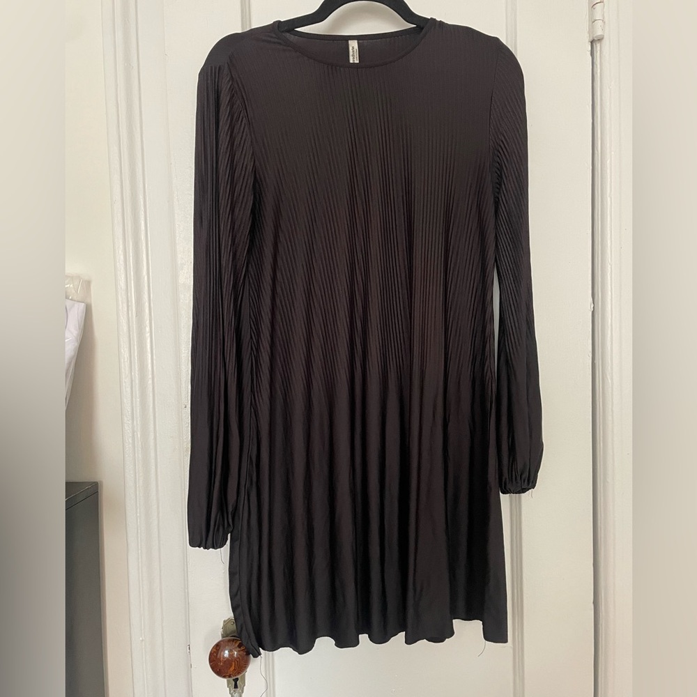 Flowy silky black dress